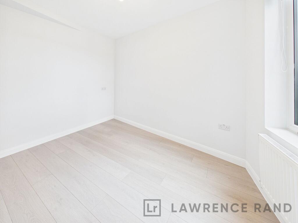 Apartment in London - More