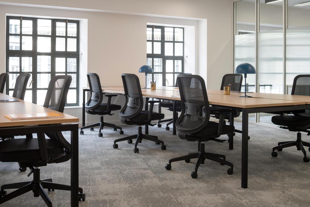 36-38 Cornhill - Interior - 4F 08.jpg
