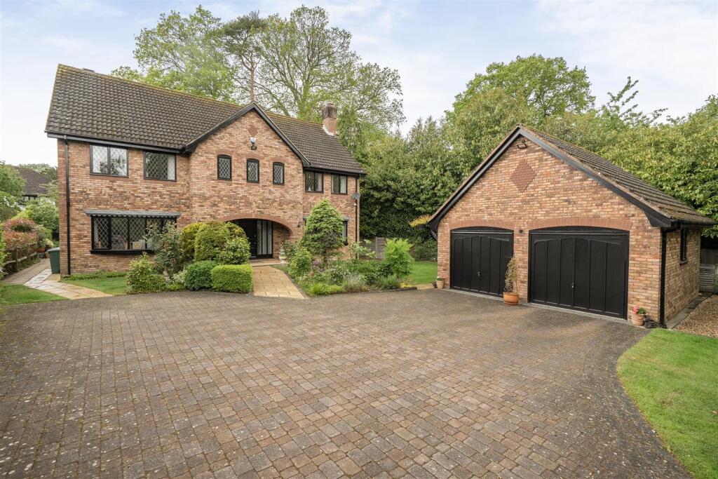 Main image of property: Hemlock Close, Kingswood