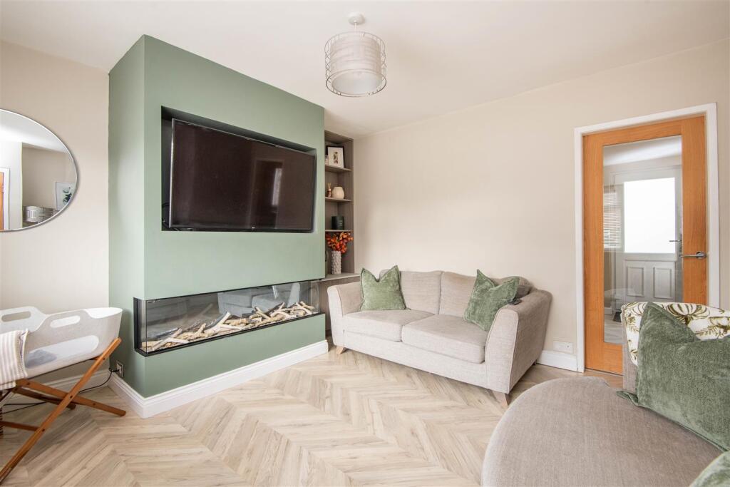 House in Preston - View 2