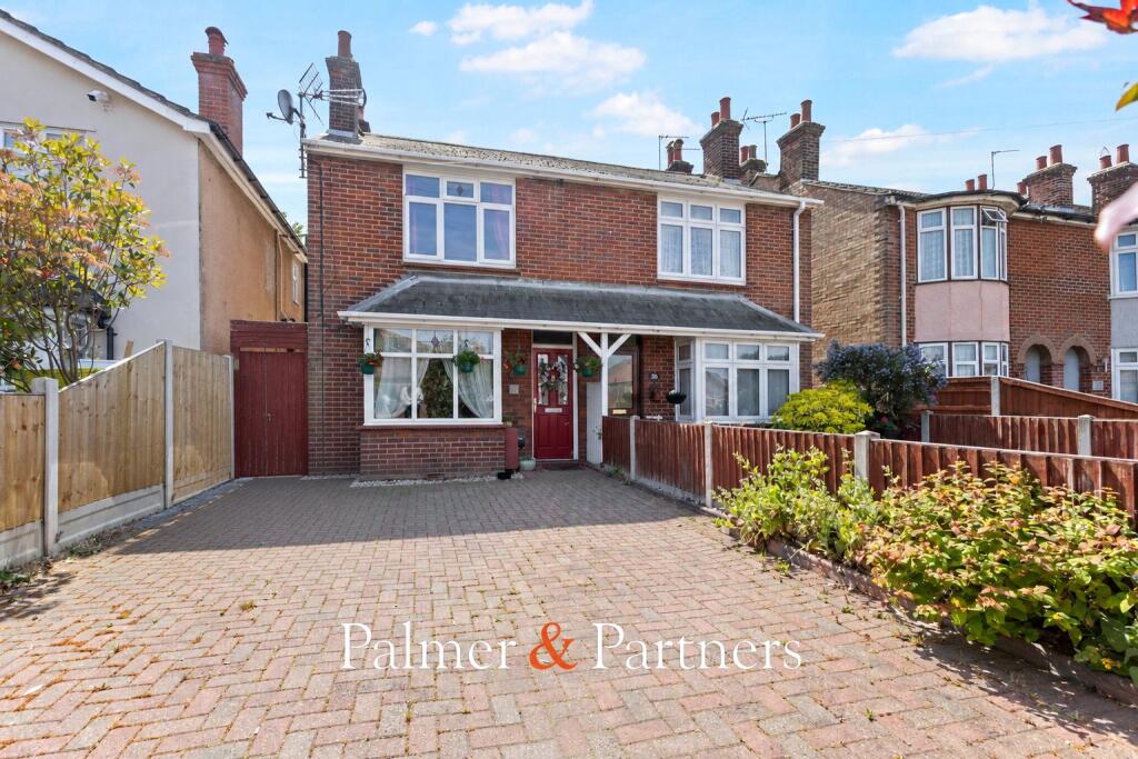 Main image of property: Straight Road, Colchester, Essex, CO3