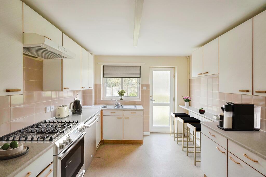 Westdale Crescent, Kirton Lindsey, Gainsborough photo 2