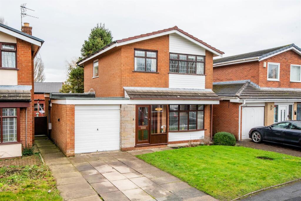 Main image of property: Danesway, Walton-Le-Dale, Preston