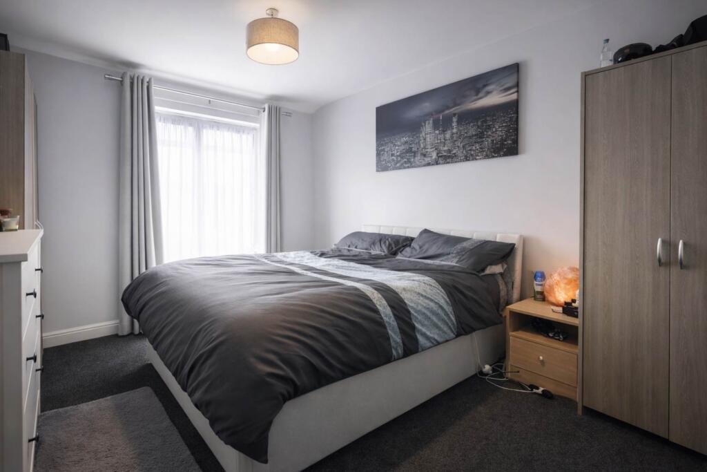 Additional image 6 of Hare Lane, Hatfield