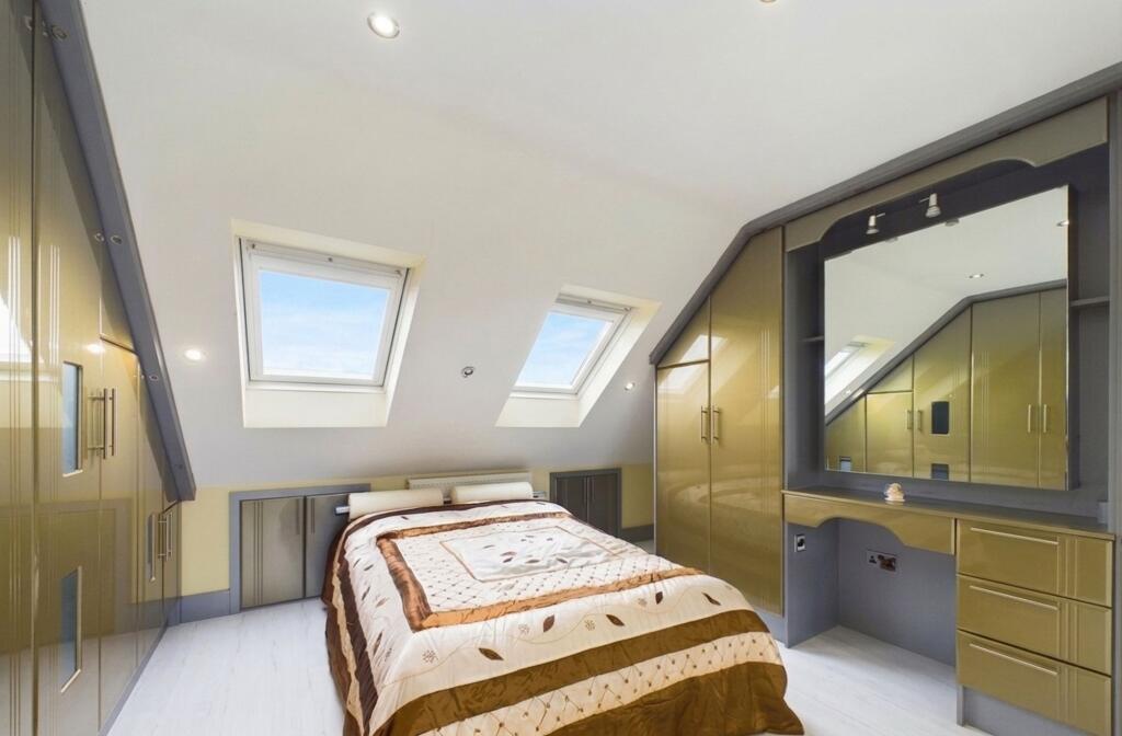 House in London - View 4