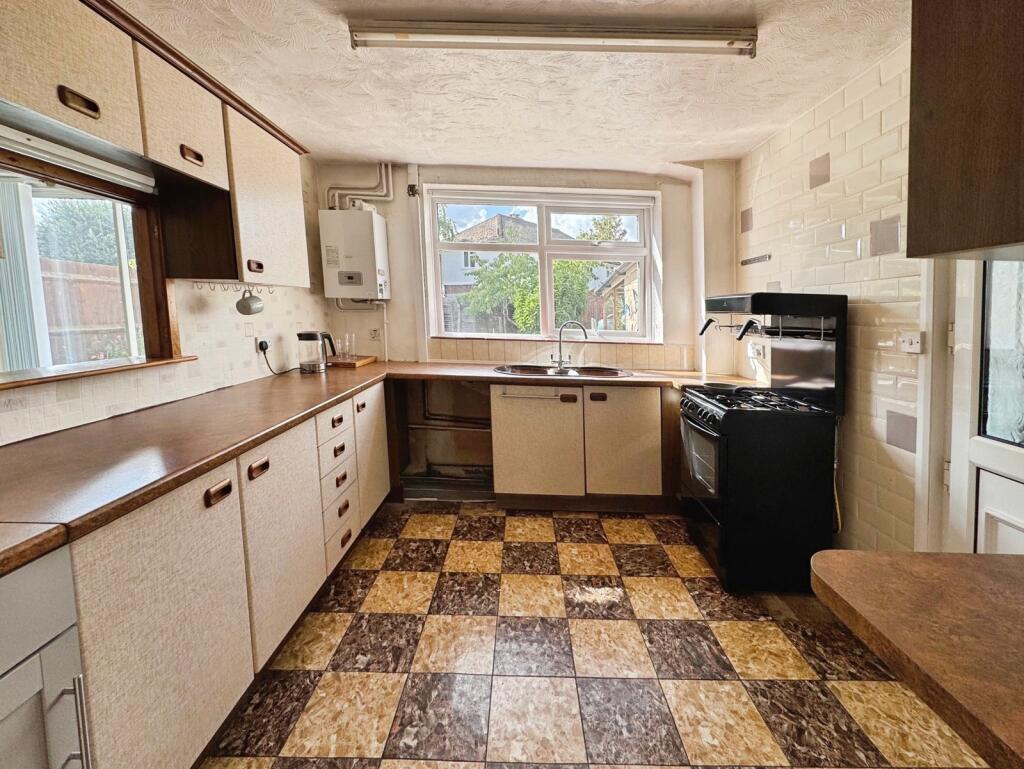 House in Rushmoor, Hawley Lane, Farnborough - View 2