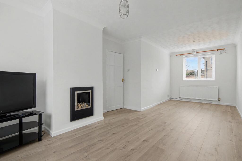 Hawthorn Lane, Coventry, CV4 photo 2