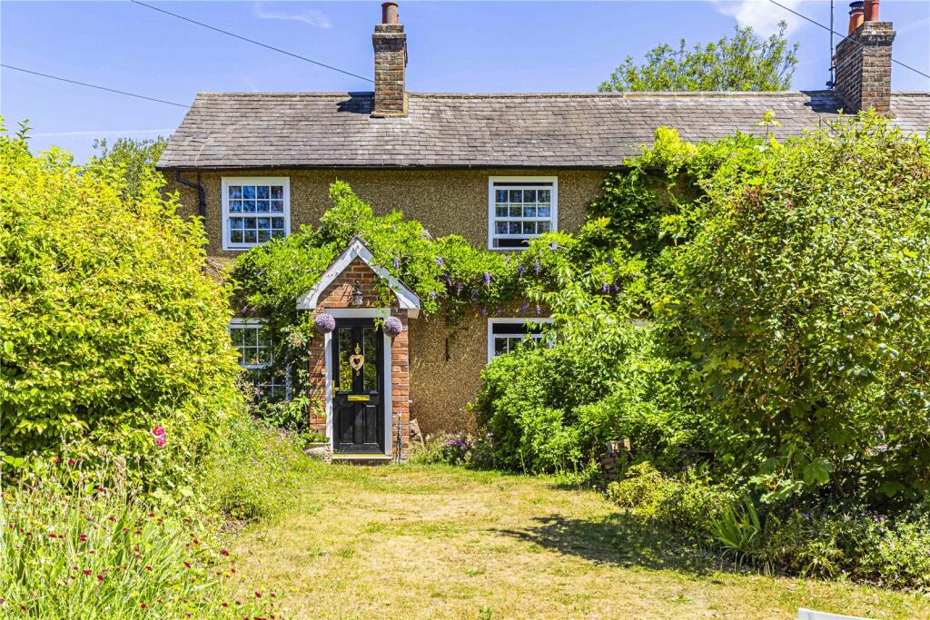 Main image of property: Piccotts End, Hemel Hempstead, Hertfordshire, HP1