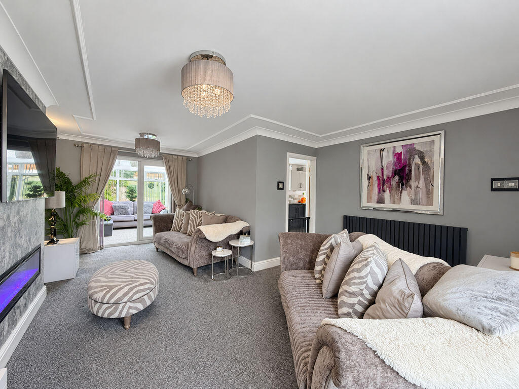 House in South Staffordshire, Great Wyrley - View 3