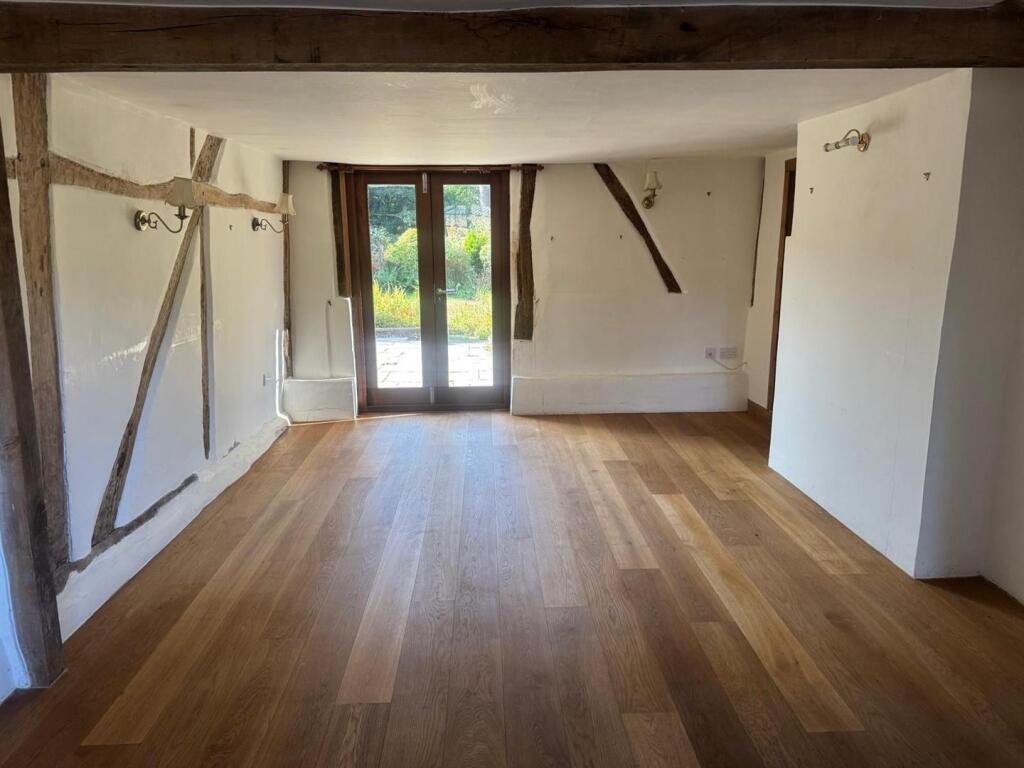 House in Guildford - View 3