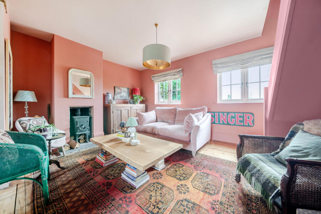 House in Coate - View 2