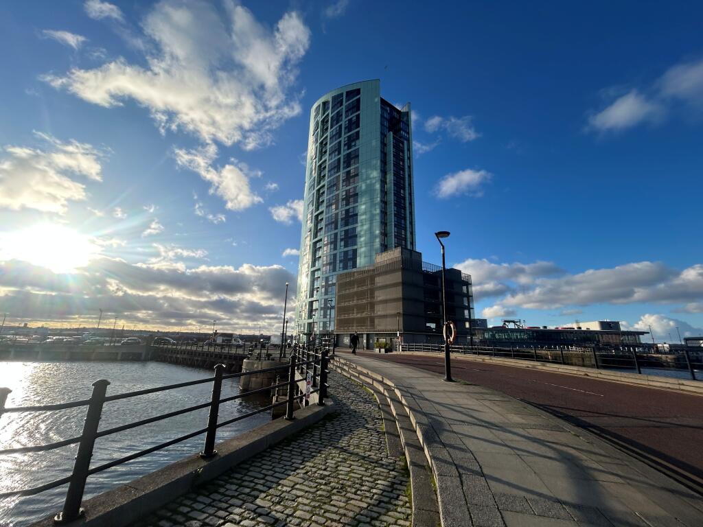 Main image of property: Princes Parade, L3