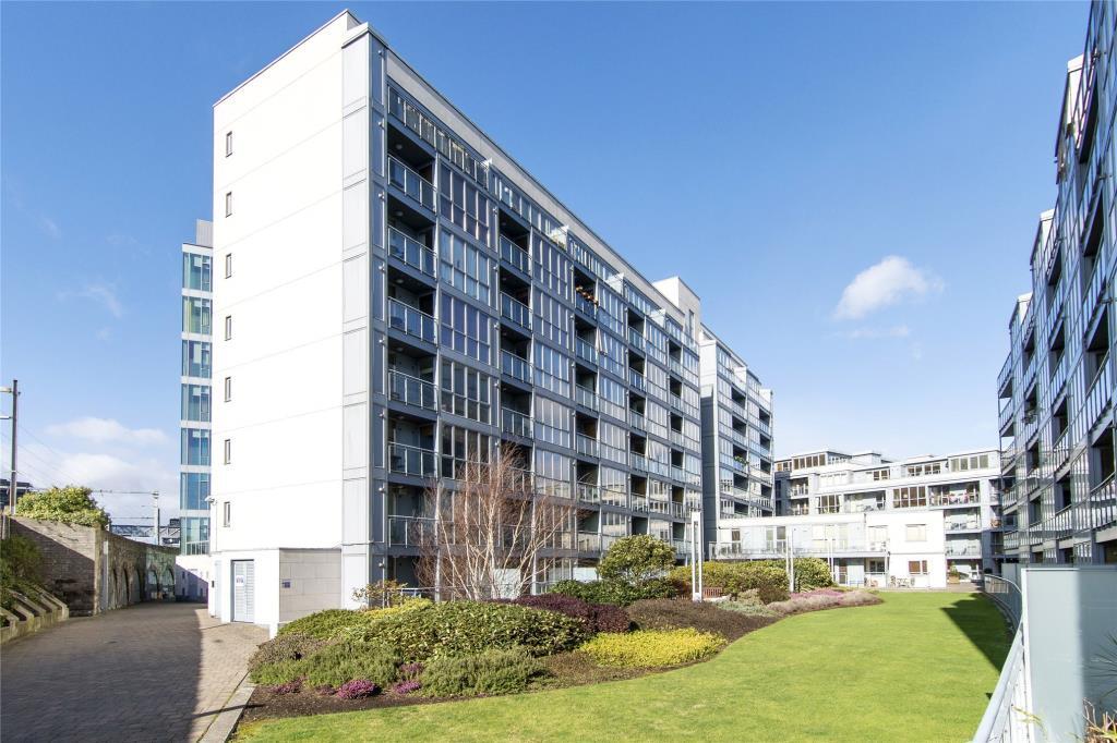 Main image of property: 49 The Hibernian, The Gasworks, Ringsend, Dublin 4, D04 DX59