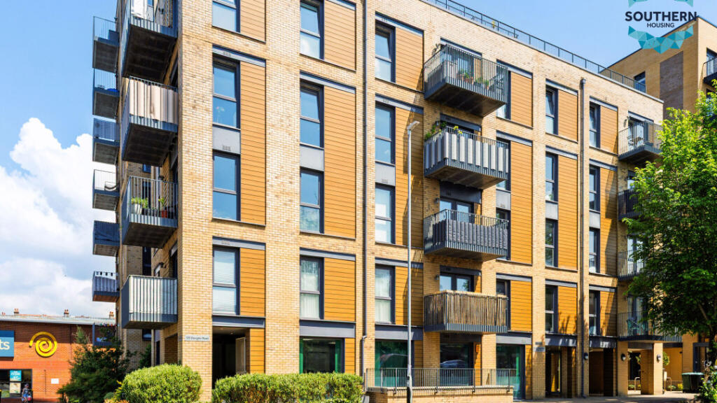 Main image of property: 121-123 Davigdor Road, Brighton and Hove, BN3 1HS