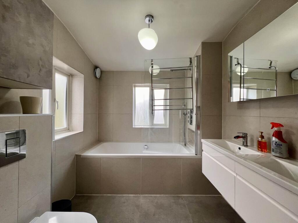 2 bedroom terraced house for rent