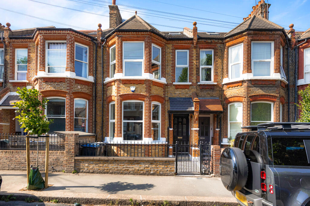 House in London - View 4