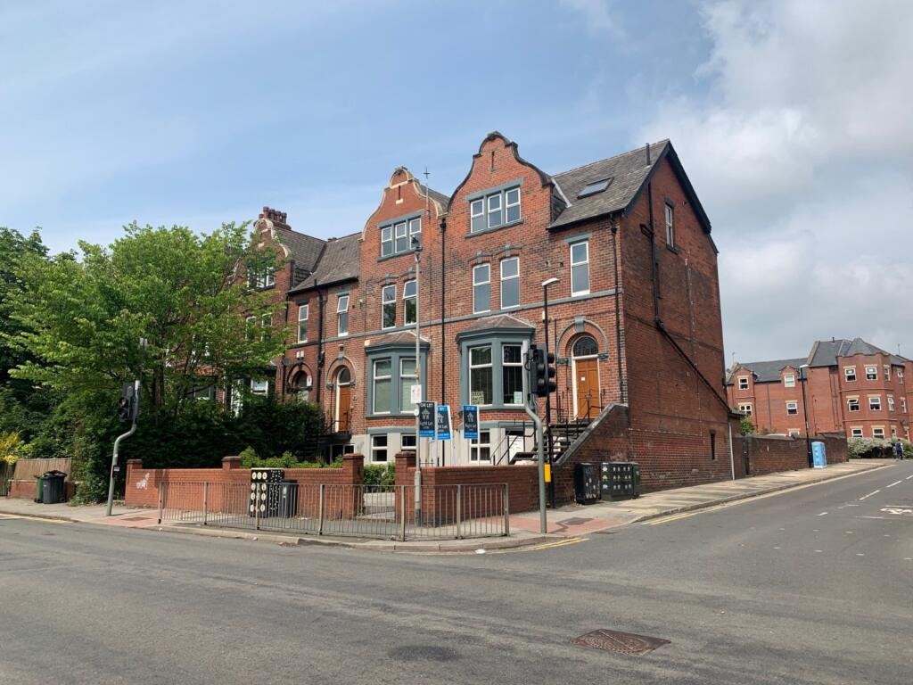 Main image of property: St. Michaels Grove, Headingley, Leeds, LS6