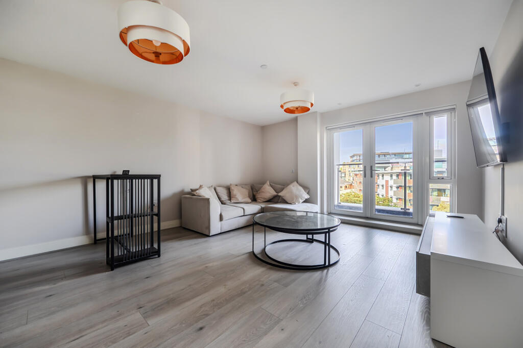 Apartment in Maidenhead, Fishery - View 5