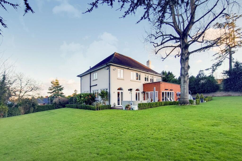House in Kingston upon Thames - View 4