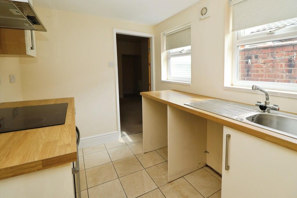 House in Lincoln, Lincolnshire - View 3