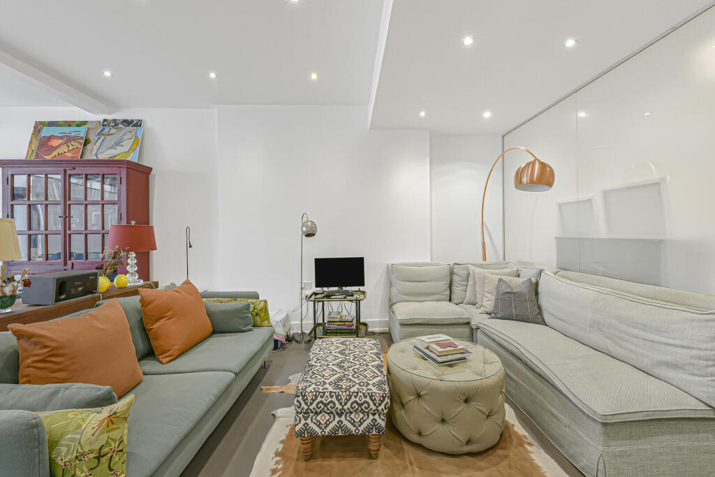 Apartment in London, South Hampstead - View 5