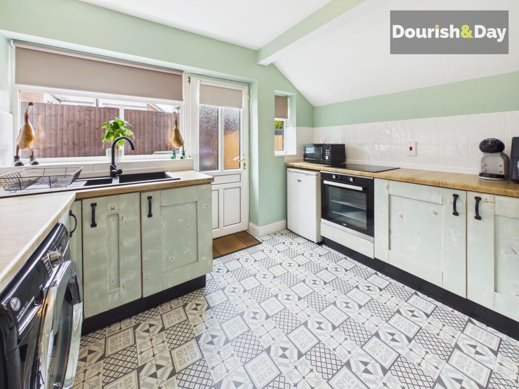House in Market Drayton, Dalelands, Little Drayton - View 5