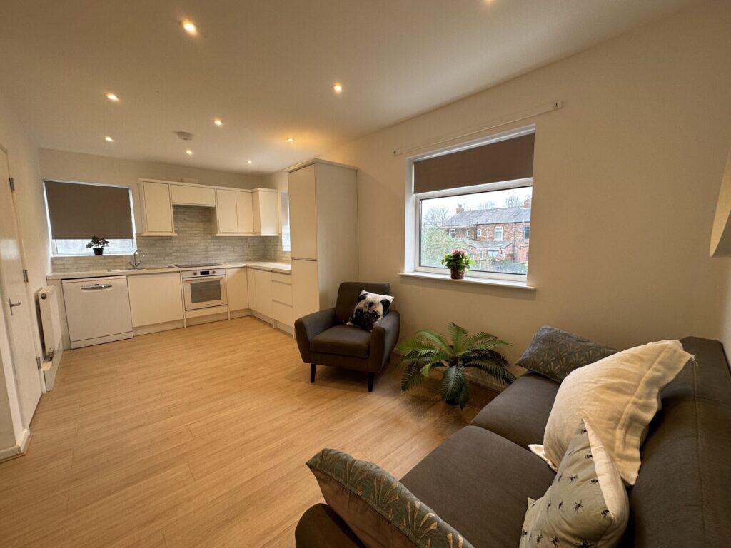 Main image of property: Moor End - Northenden