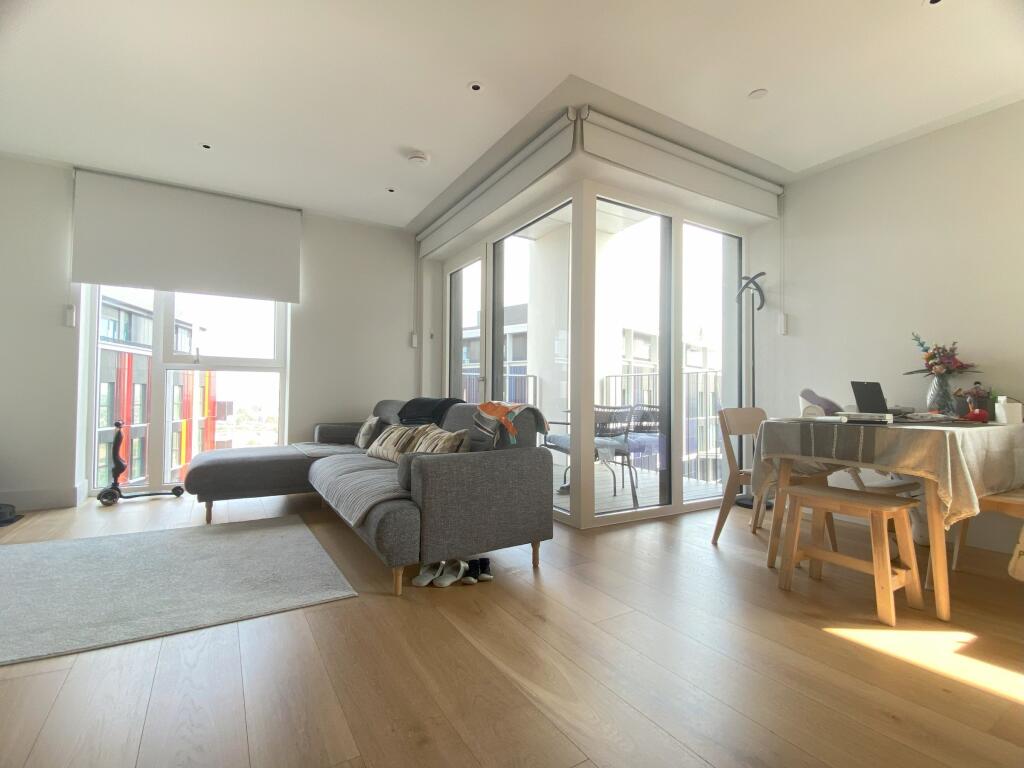 Main image of property: Parkside Apartments, including 2 parking spaces, Cascade Way, London