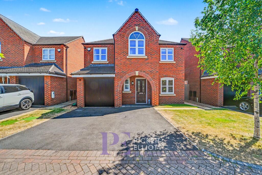 4-bed detached on Ryelands Crescent, Stoke Golding, CV13, £430,000