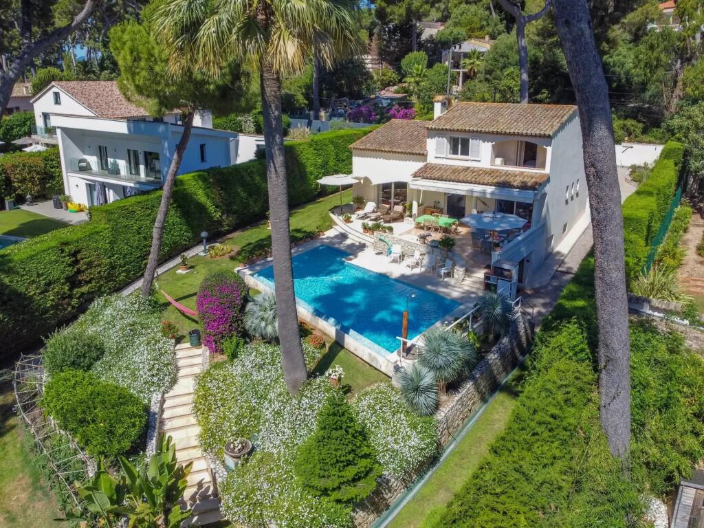 Main image of property: Provence-Alps-Cote d`Azur, Alpes-Maritimes, Antibes