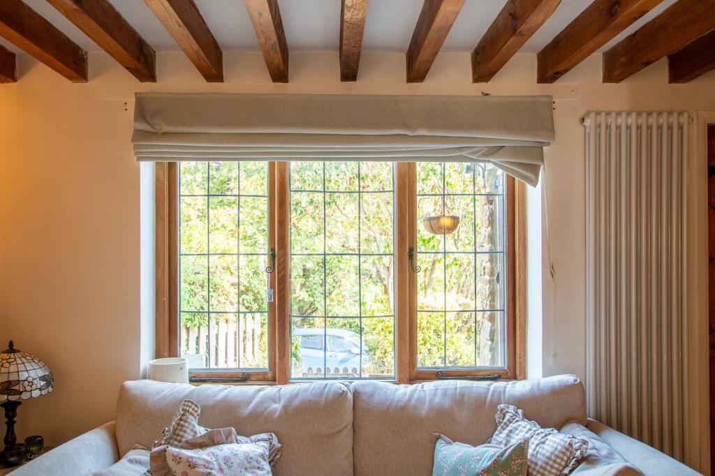House in Stratford-on-Avon, Shotteswell - More