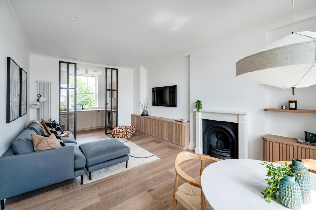 Main image of property: Arundel Mansions, Kelvedon Road, SW6