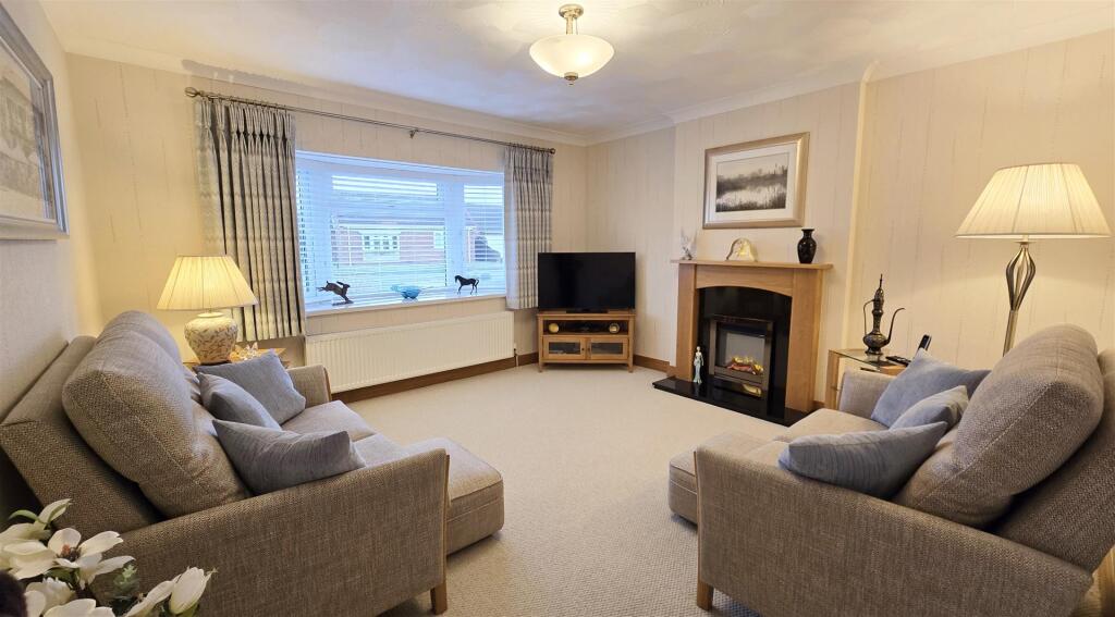 Dunlin Drive, Long Sutton photo 3