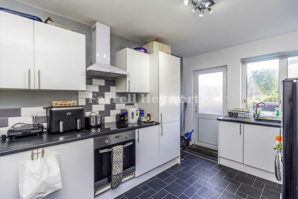 Thornton Grove, Morecambe photo 4