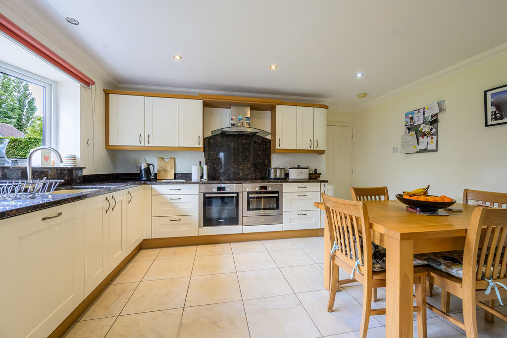 Edgmond, Newport photo 2