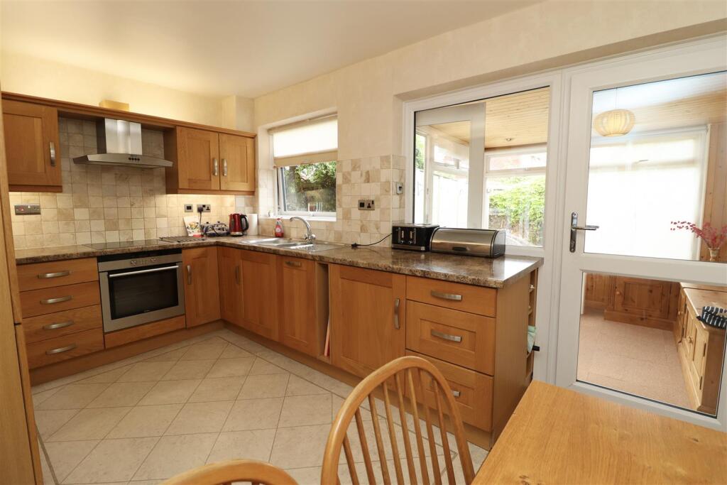 House in York - View 3