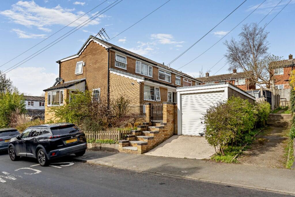 Main image of property: King Street, OL5