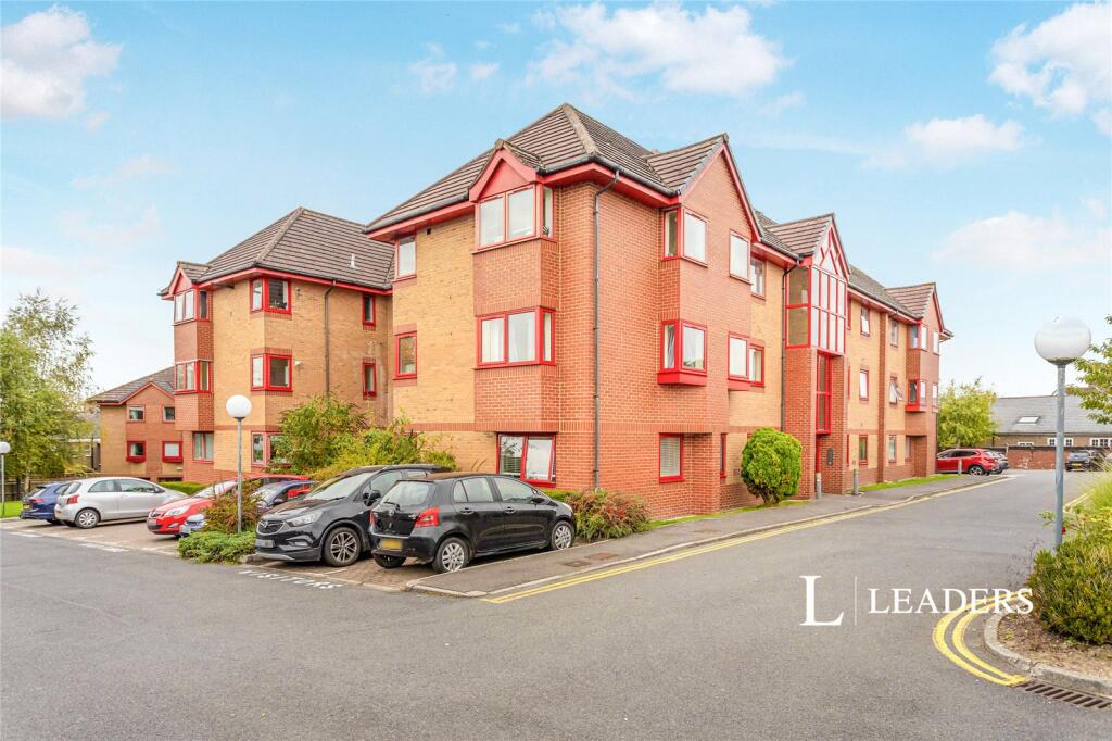 Main image of property: Whitelands, Franklynn Road, Haywards Heath, RH16