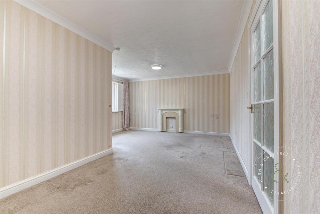Mclay Court, St. Fagans Road, Fairwater, Cardiff photo 3