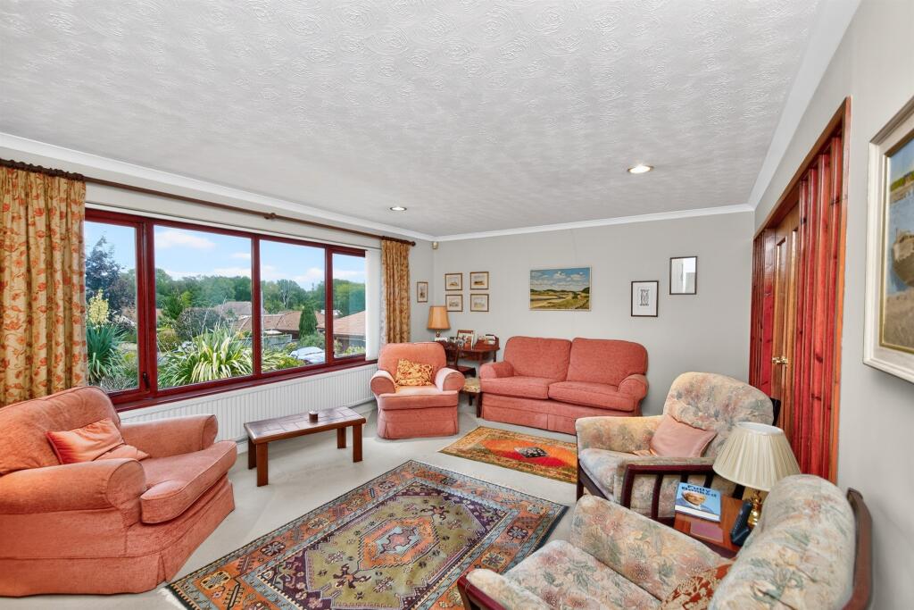 House in Cardiff, Lisvane - View 5