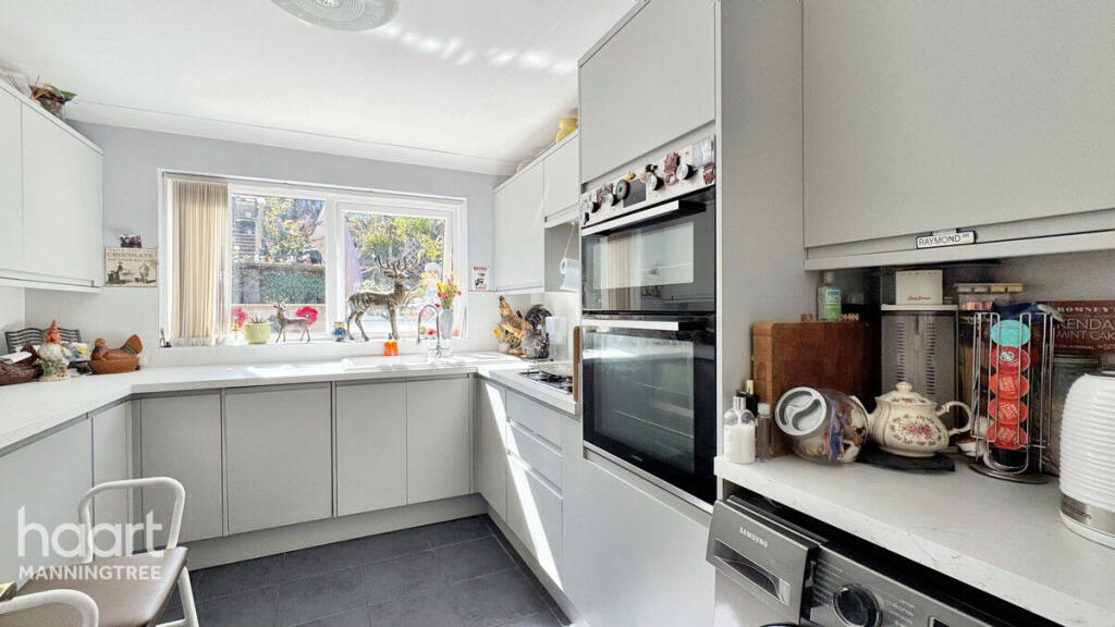 House in Manningtree, Lawford - View 4