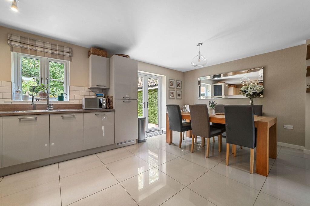House in Ipswich - View 4