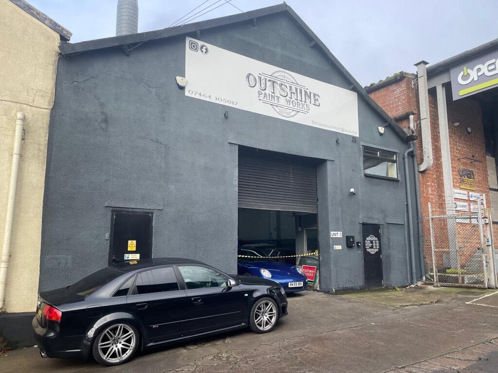Main image of property: Unit 2, Netham View Industrial Park, Netham Road, Bristol, City Of Bristol, BS5 9PQ