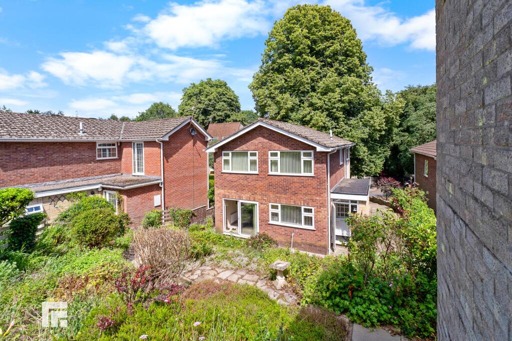 4-bed house on The Uplands, Radyr, CF15, £425,000