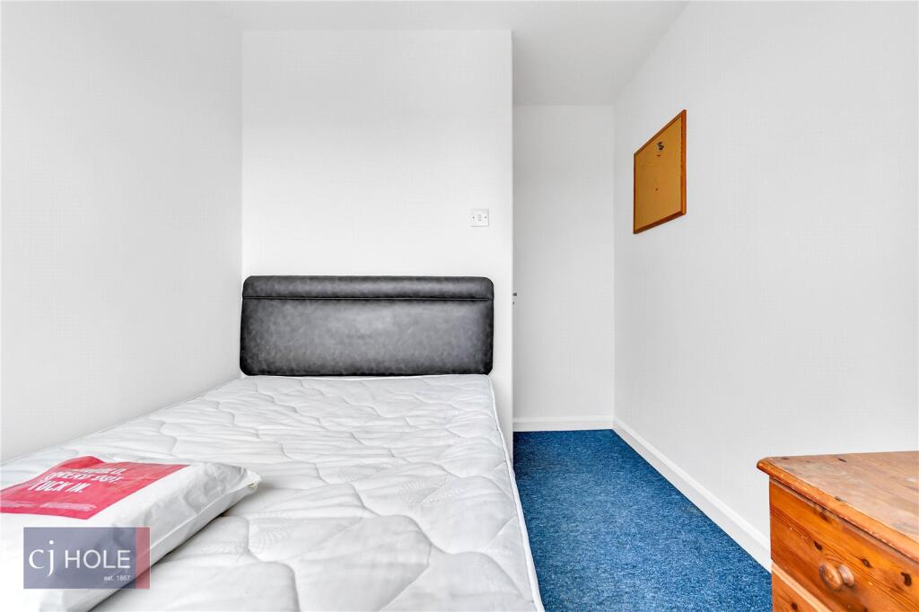 5 bedroom house for rent