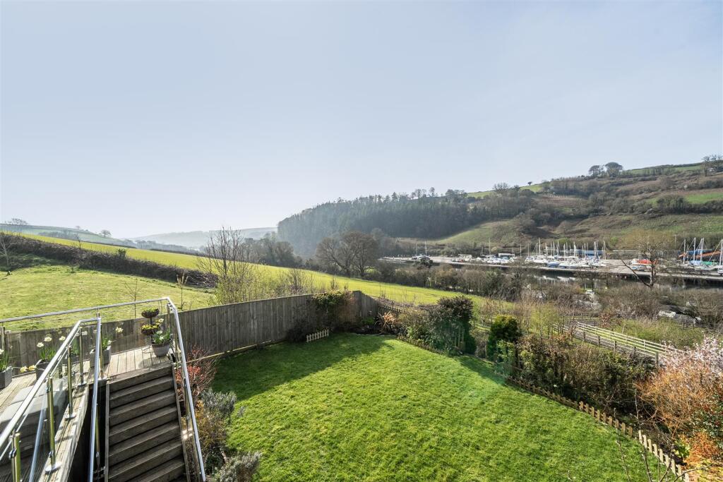 Sparkhays Drive, Totnes – pohled 2