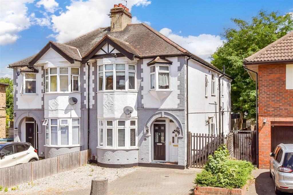 Main image of property: Compton Avenue, Gidea Park, Essex