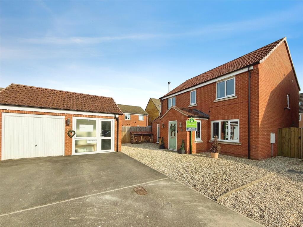 Main image of property: Cupola Close, North Hykeham, Lincoln, Lincolnshire, LN6