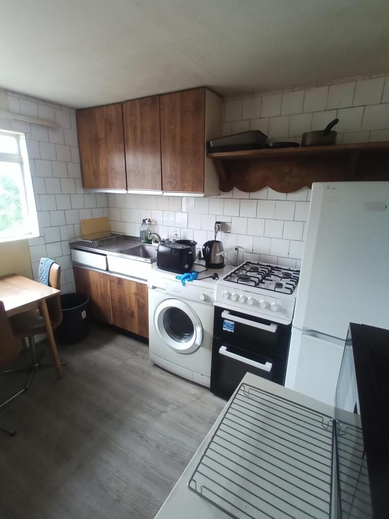 Apartment in London - View 3