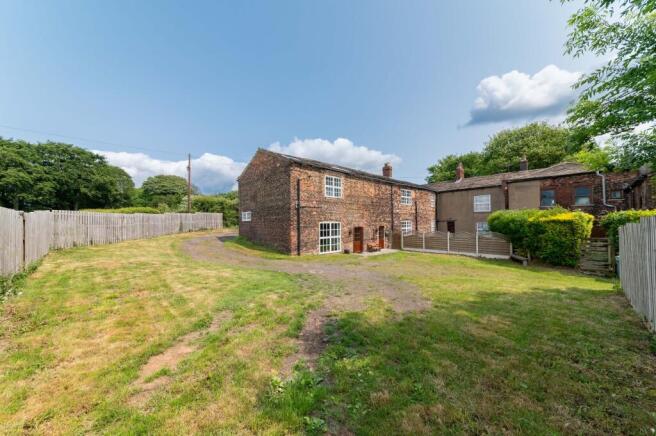 COTTAGE ONE